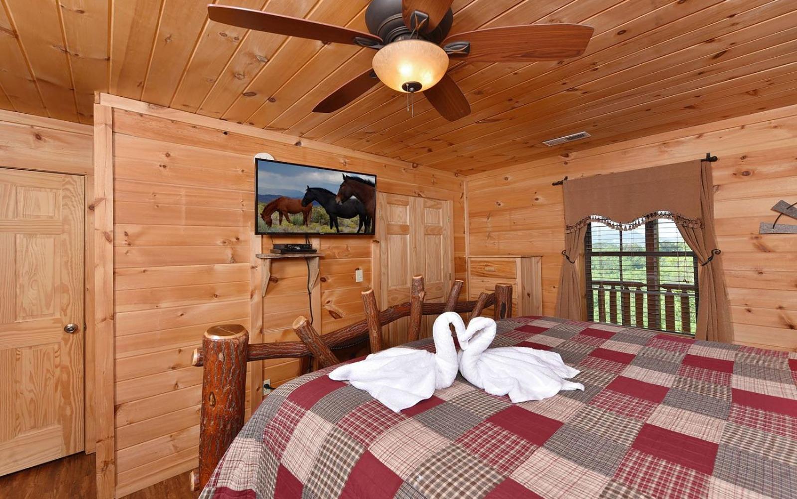 My Runaway Wagon Retreat Sevierville Exterior photo
