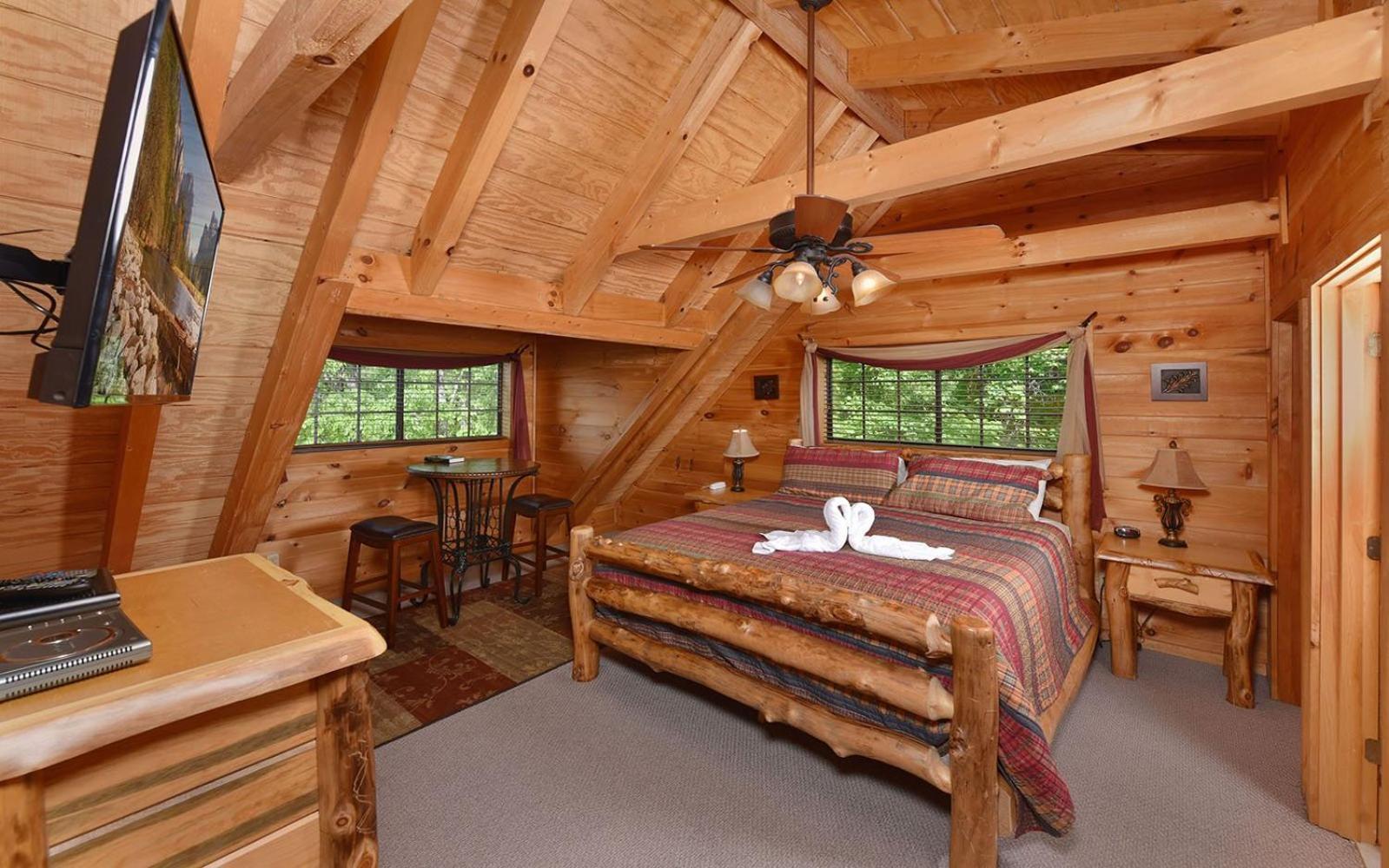 My Runaway Wagon Retreat Sevierville Exterior photo